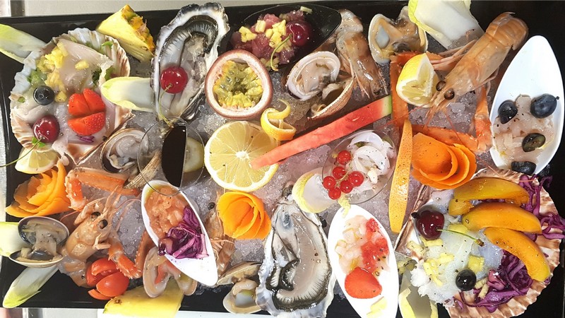 Gran piatto di crudità di mare - Lo Zodiaco Rimini